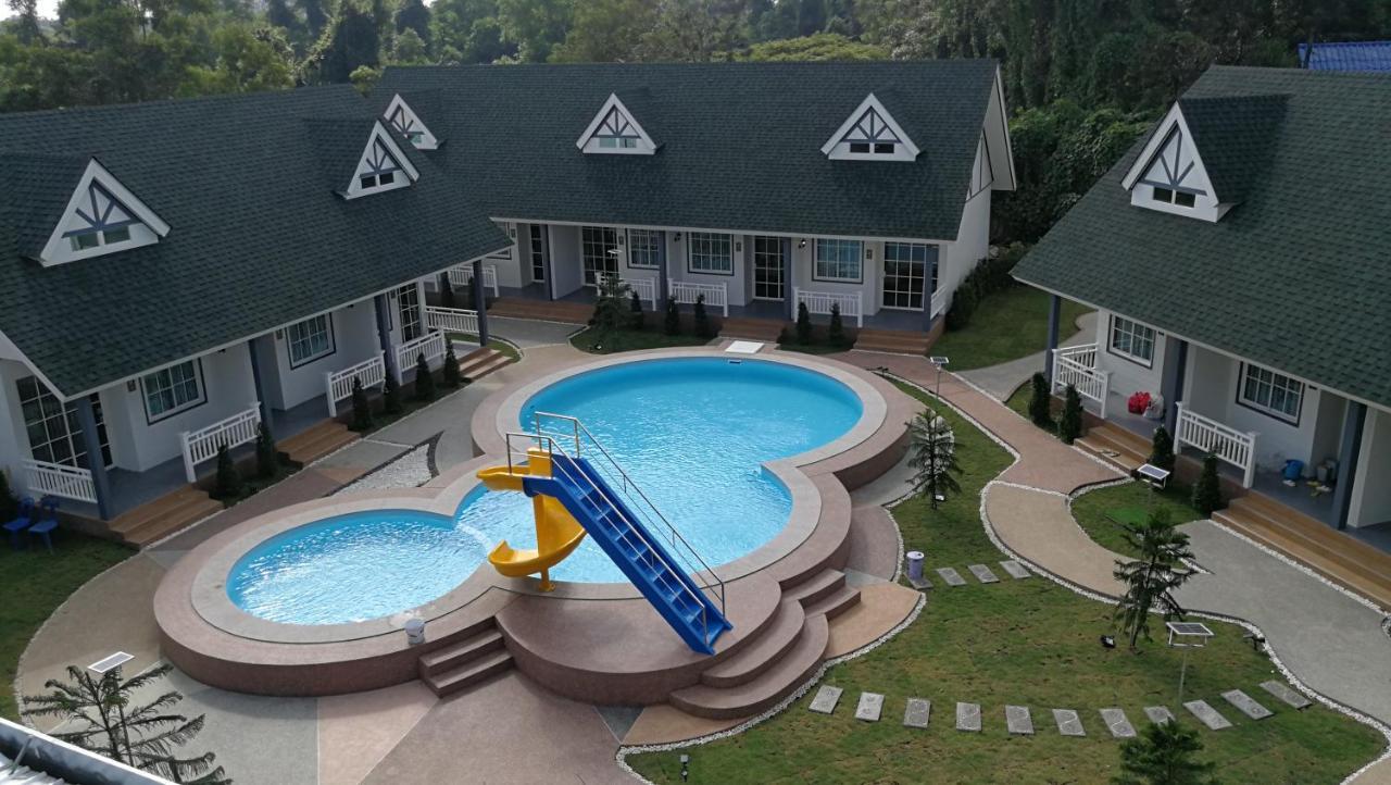 English Resotel : อิงลิช รีโซเทล Nakhon Si Thammarat Exterior foto