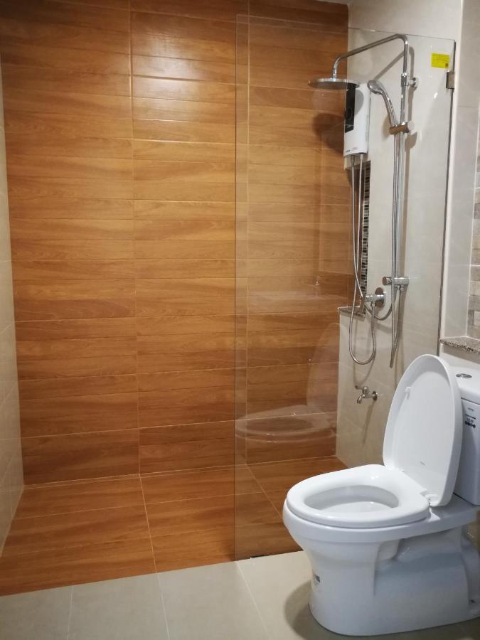 English Resotel : อิงลิช รีโซเทล Nakhon Si Thammarat Exterior foto